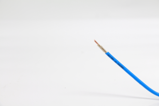 什么叫一芯电缆，什么叫三芯电缆