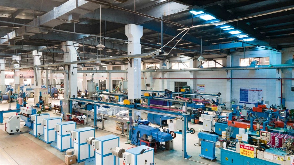 八一，湘联电缆以军工品质守护强军之路！